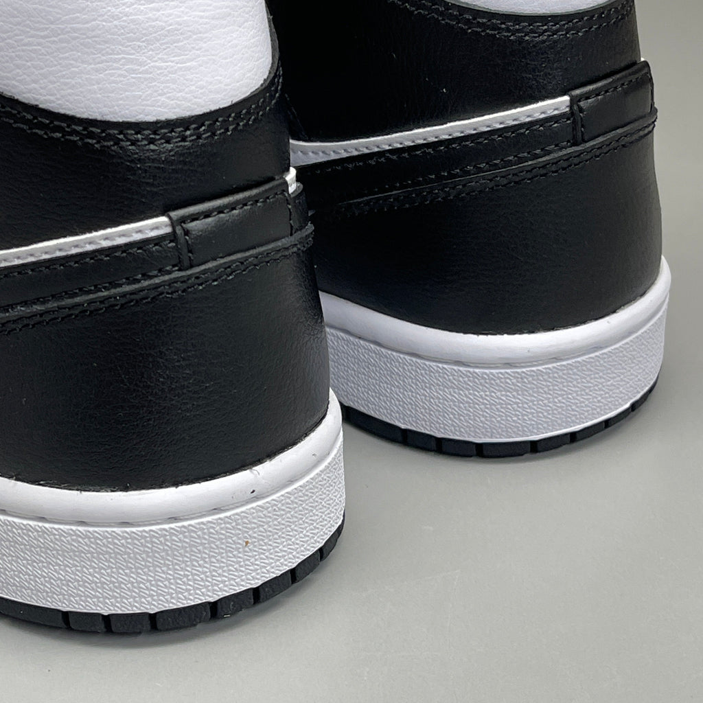 NIKE AIR JORDAN 1 Mid Panda Shoe Women's Sz 6 Black / White DV0991-101 (New)
