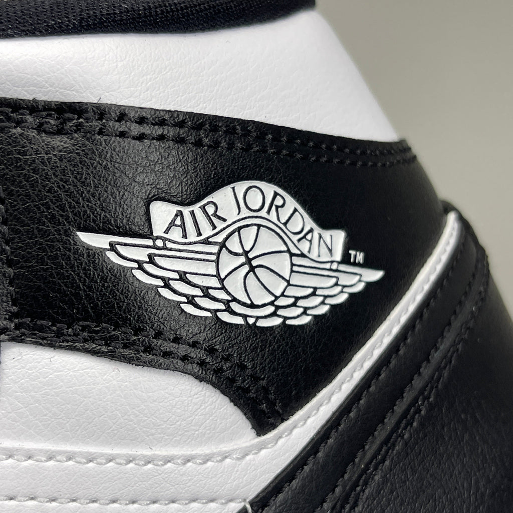 NIKE AIR JORDAN 1 Mid Panda Shoe Women's Sz 6 Black / White DV0991-101 (New)