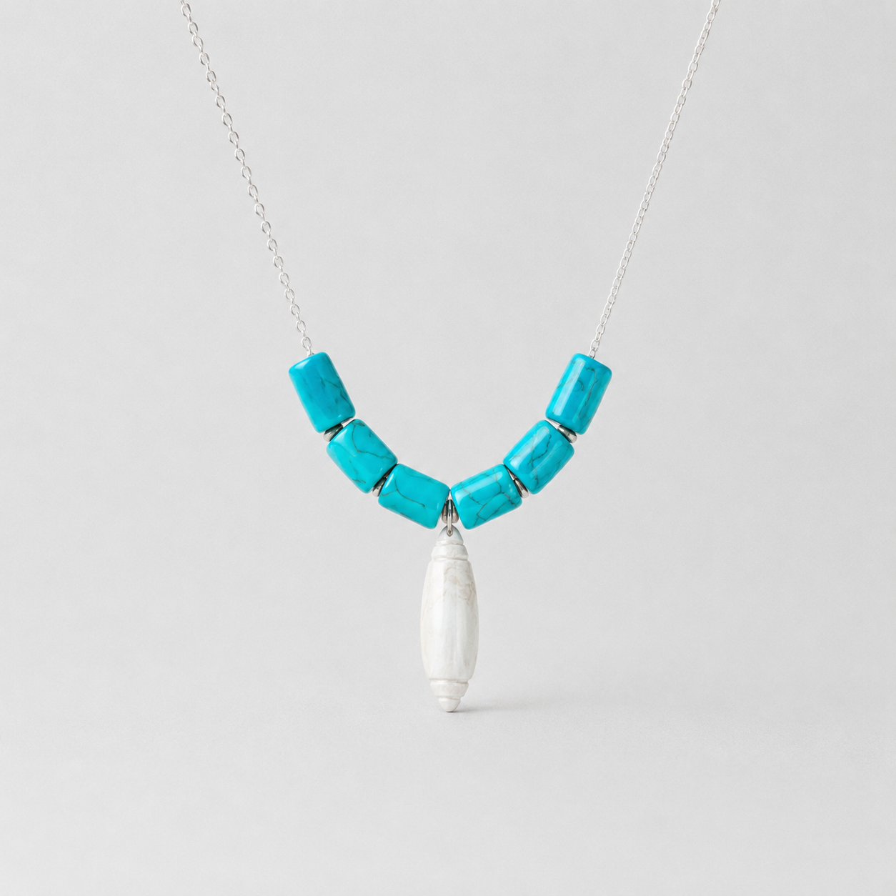 Olive Pearl Necklace & Earrings Set